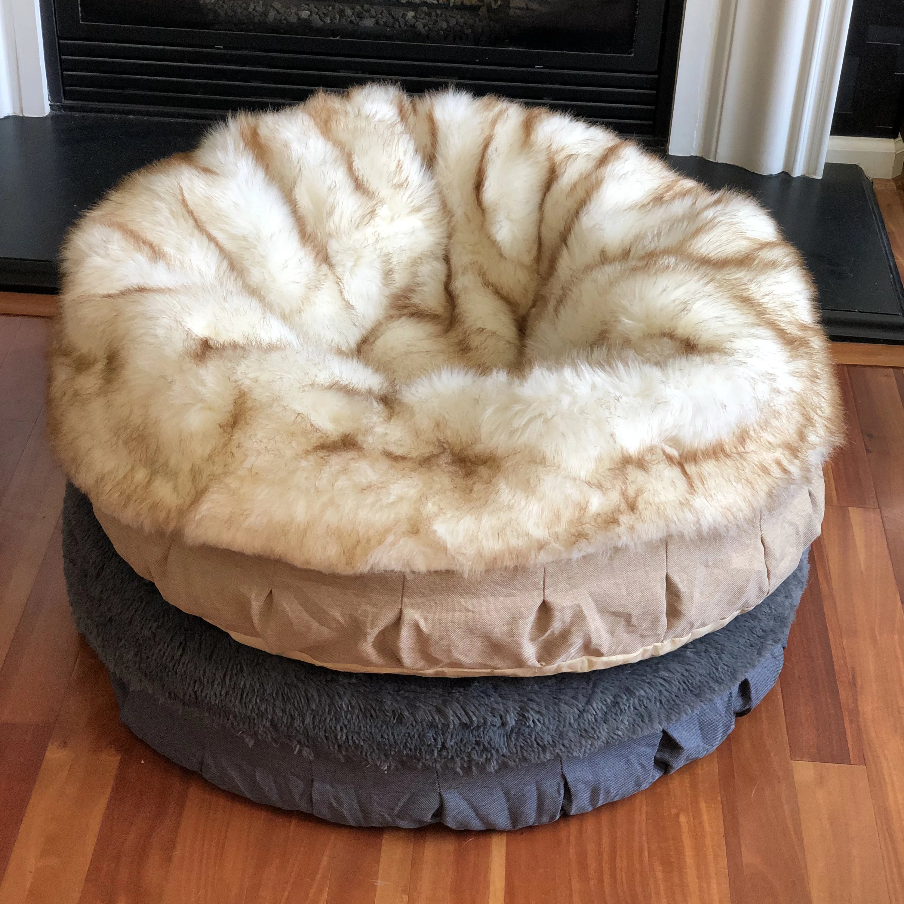 Absolut soothing outlet dog bed